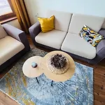 Апартамент Mountain Cedar Pine 1 Bedroom Near Gondola *